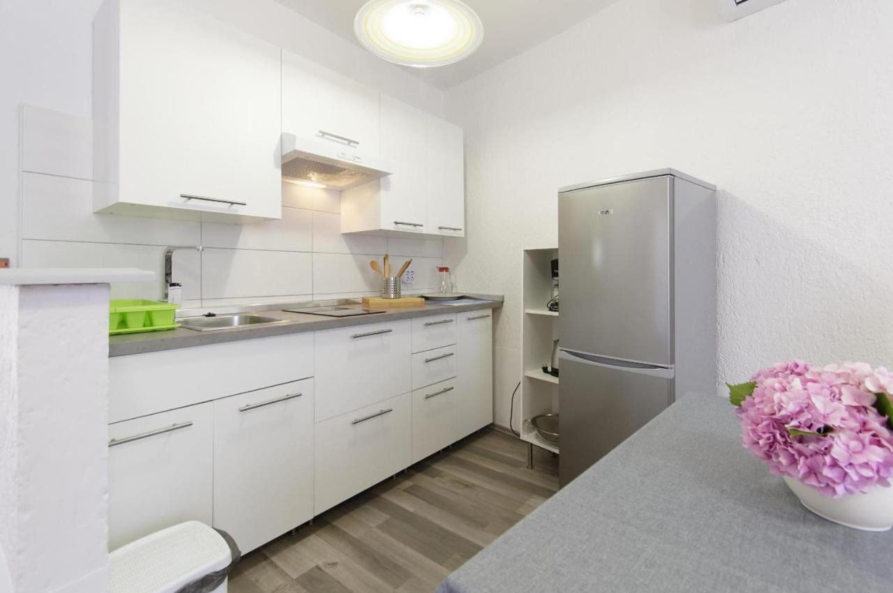 Apartment Anja Porec Ngoại thất bức ảnh